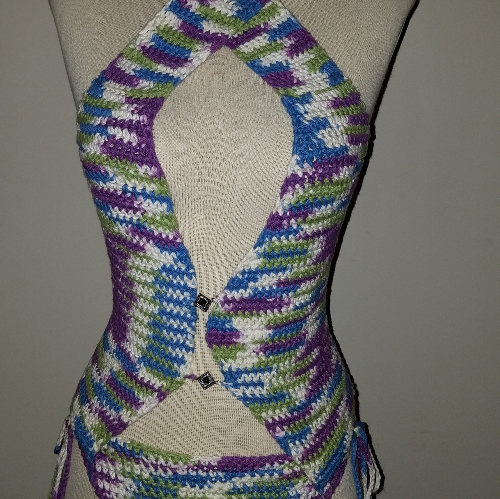 Crochet Bikini - Picture 6 of 7